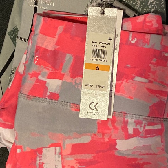 Calvin Klein Performance legging yoga pants - Picture 4 of 4